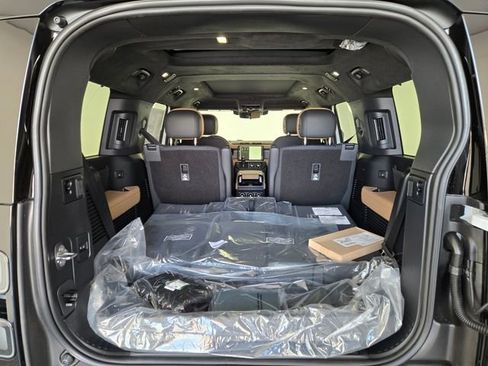 New 2026 Land Rover Defender 130 V8 AWD/4WD image 14