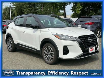 Used 2023 Nissan Kicks SR