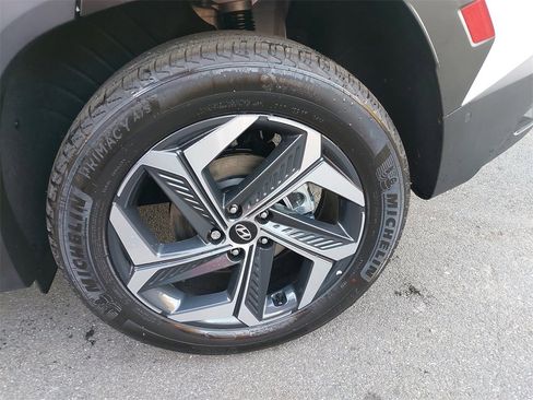 New 2024 Hyundai Tucson Limited image 33