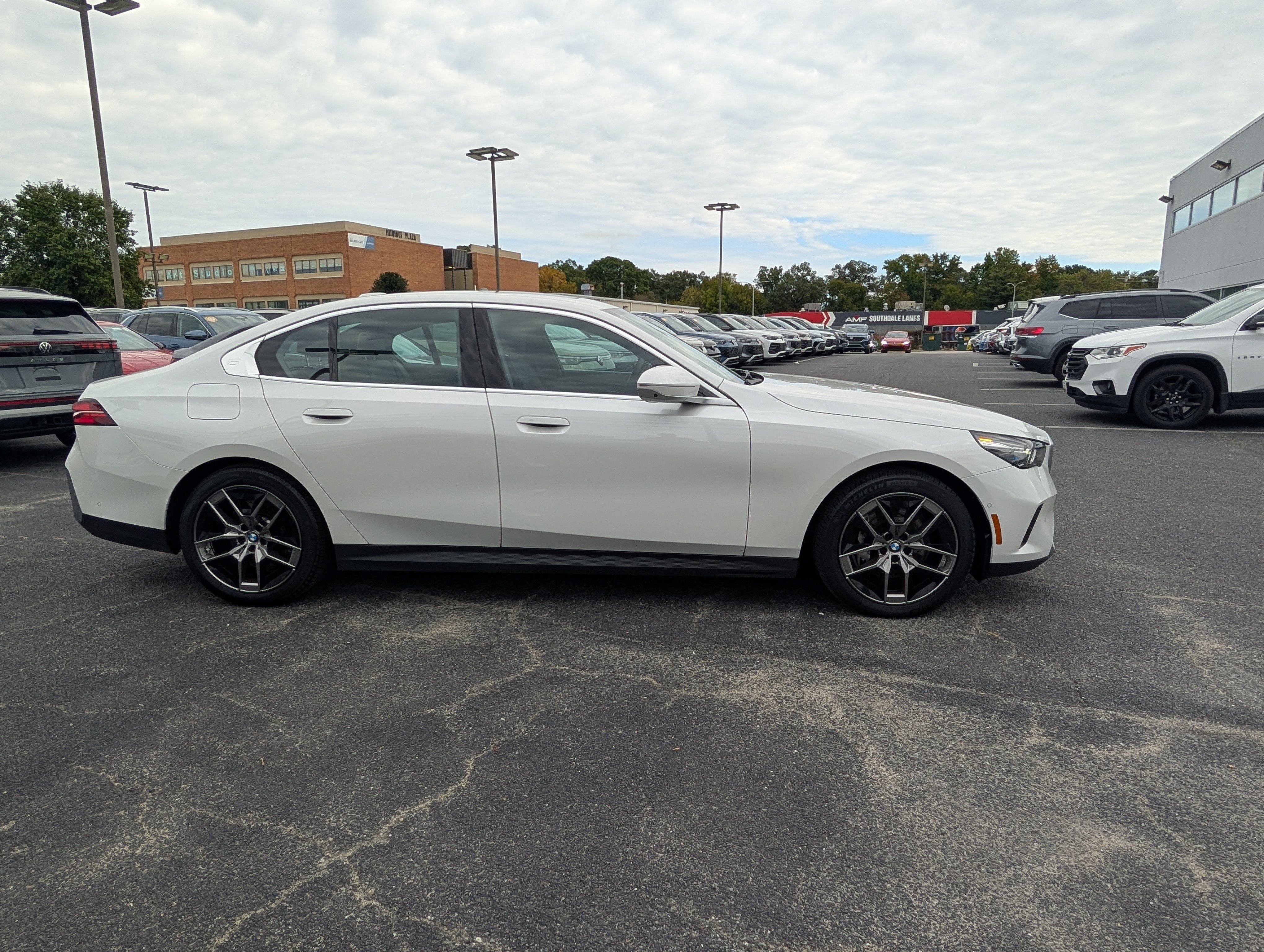 Used 2026 BMW 540i xDrive AWD/4WD image 33