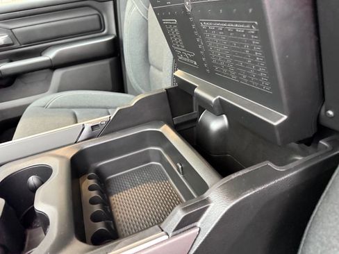 New 2026 RAM 1500 Express AWD/4WD image 21