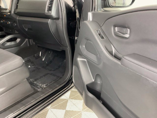 Used 2022 Nissan Frontier S RWD image 20
