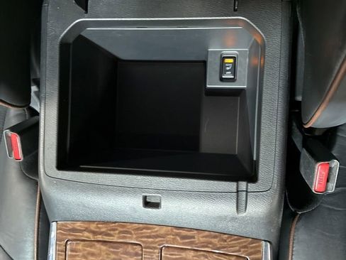 Used 2019 Nissan Armada SL w/ Premium Package image 27