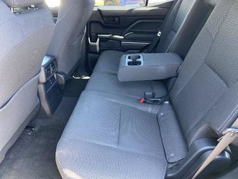 Used 2025 Toyota 4Runner SR5 AWD/4WD image 20