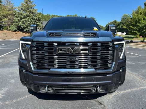 Used 2024 GMC Sierra 2500 Denali Ultimate AWD/4WD image 13