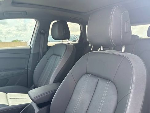 Used 2025 Audi Q4 e-tron Premium w/ Convenience Package RWD image 14