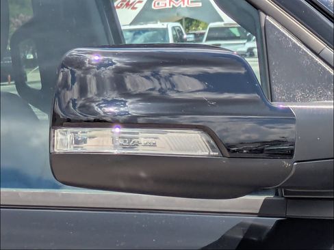 Used 2022 RAM 1500 Laramie RWD image 11
