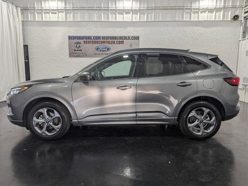 Used 2023 Ford Escape ST-Line w/ Tech Pack #1 image 2