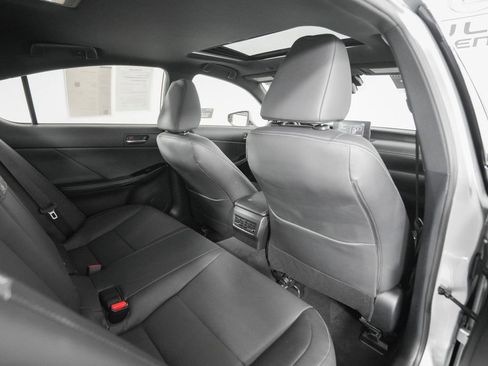 Certified 2025 Lexus IS 300 w/ Comfort Package RWD image 18