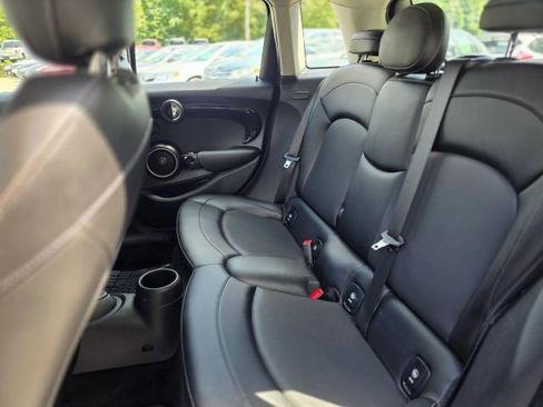 Used 2015 MINI Cooper S image 16