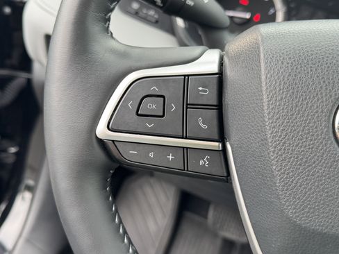 Used 2022 Toyota Highlander Platinum image 23