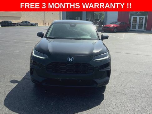 Used 2023 Honda HR-V LX image 3