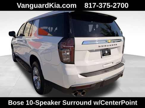Used 2023 Chevrolet Suburban Premier image 2