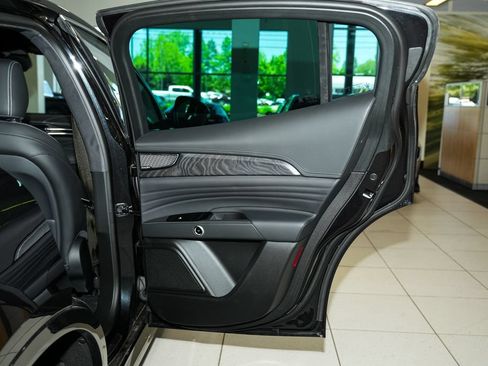 Used 2025 Maserati Grecale GT AWD/4WD image 55