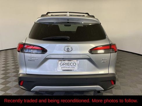 Used 2024 Toyota Corolla Cross XLE w/ Convenience Package AWD/4WD image 7