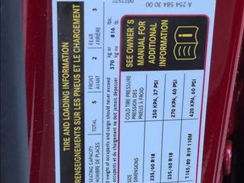Used 2023 Mercedes-Benz GLC 300 image 22