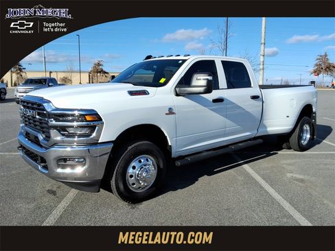Used 2026 RAM 3500 Tradesman image 1