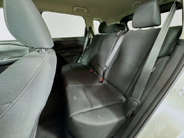 Used 2024 Nissan Rogue S FWD image 20