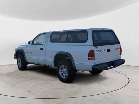 Used 2002 Dodge Dakota 4x4 Regular Cab image 3