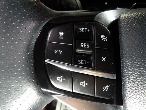 Used 2025 Ford Explorer ST-Line w/ ST-Line Street Pack AWD/4WD image 32
