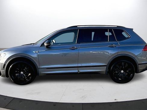 Used 2021 Volkswagen Tiguan SE R-Line image 6