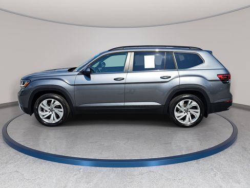 Certified 2023 Volkswagen Atlas SE w/ Panoramic Sunroof Package FWD image 8