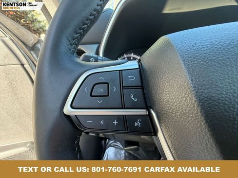 Used 2024 Toyota Highlander XLE AWD/4WD image 20