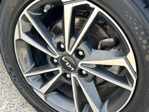 Used 2024 Kia Forte LXS image 12