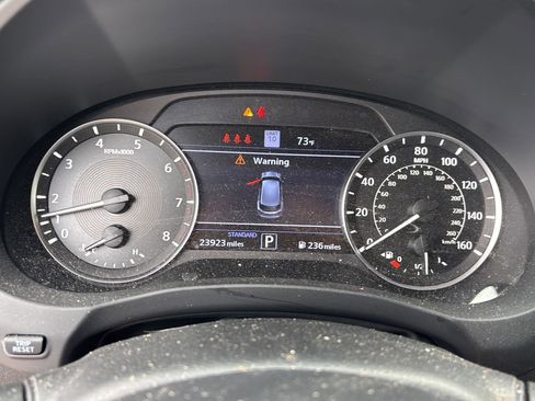 Used 2025 INFINITI QX50 Sport image 18