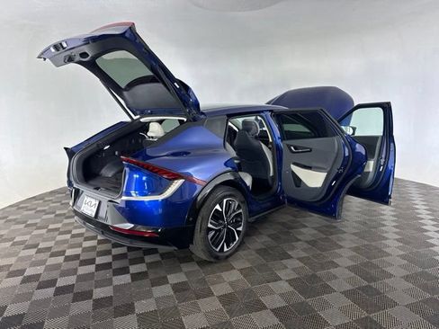 Used 2024 Kia EV6 Wind w/ Wind Technology Package RWD image 16
