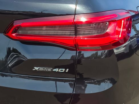 Used 2019 BMW X5 xDrive40i w/ Convenience Package AWD/4WD image 34