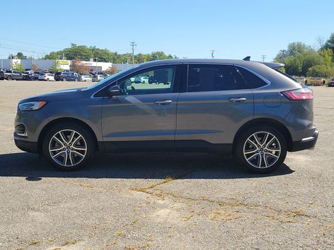 Used 2024 Ford Edge Titanium w/ Equipment Group 301A AWD/4WD image 8
