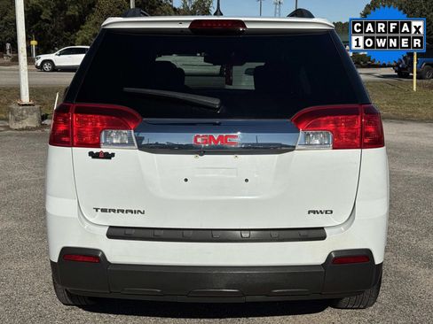 Used 2014 GMC Terrain SLT w/ Chrome Appearance Package image 5