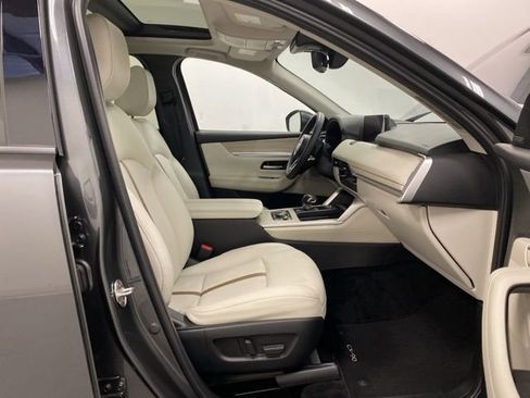 Used 2024 MAZDA CX-90 3.3 Turbo S w/ Premium Package image 29