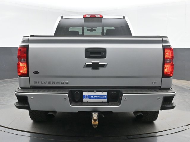 Used 2018 Chevrolet Silverado 1500 LT w/ All Star Edition AWD/4WD image 9