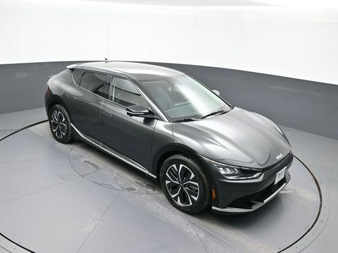 Used 2024 Kia EV6 Wind w/ Wind Technology Package image 36