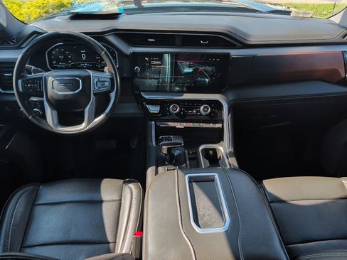 Used 2022 GMC Sierra 1500 Denali AWD/4WD image 16