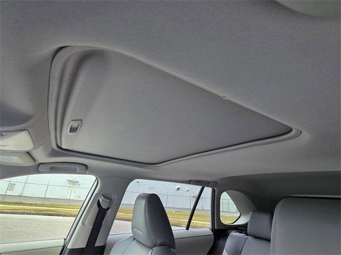 Certified 2020 Toyota RAV4 XLE Premium image 8