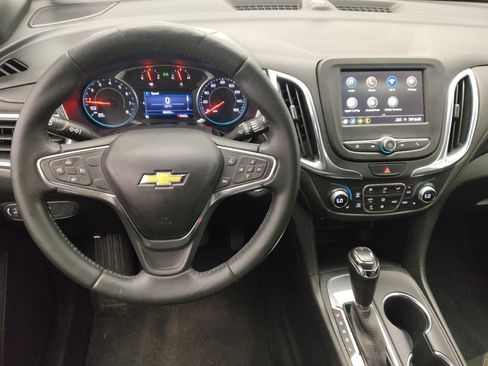 Used 2019 Chevrolet Equinox LT FWD image 22