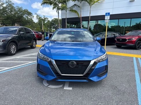 Used 2022 Nissan Sentra SV w/ SV Premium Package image 12