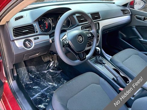 Used 2016 Volkswagen Passat 1.8T S FWD image 11
