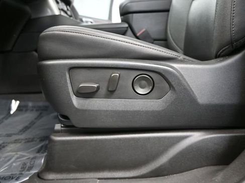 Used 2023 Chevrolet Tahoe Z71 image 23