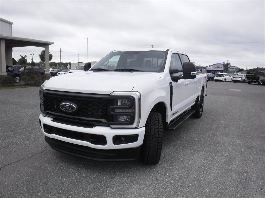 Used 2024 Ford F250 Lariat w/ Sport Appearance Package AWD/4WD image 31