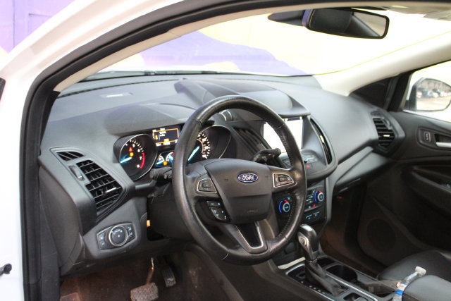 Used 2019 Ford Escape SEL AWD/4WD image 14