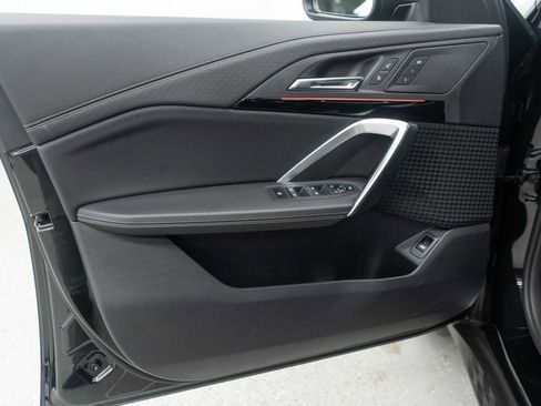 Used 2025 BMW X2 xDrive28i image 14