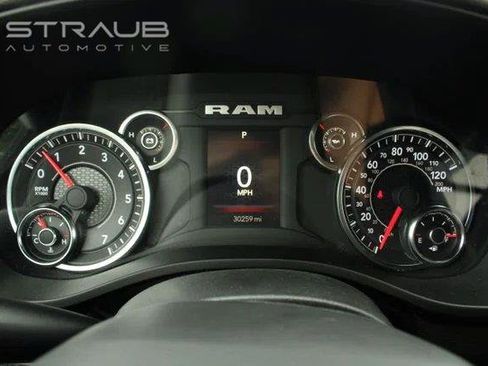 Used 2025 RAM 1500 Big Horn AWD/4WD image 18