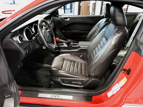 Used 2007 Ford Mustang Shelby GT500 RWD image 30