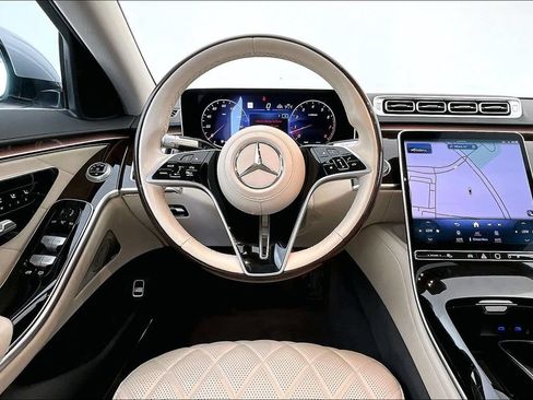 Used 2024 Mercedes-Benz S 580 4MATIC Sedan w/ Warmth & Comfort Package image 6