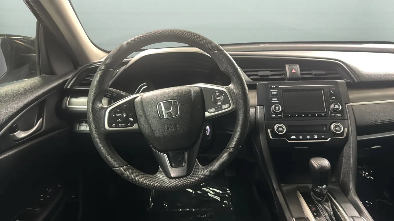 Used 2019 Honda Civic LX image 10