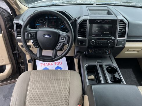 Used 2015 Ford F150 XLT w/ Equipment Group 302A Luxury RWD image 10